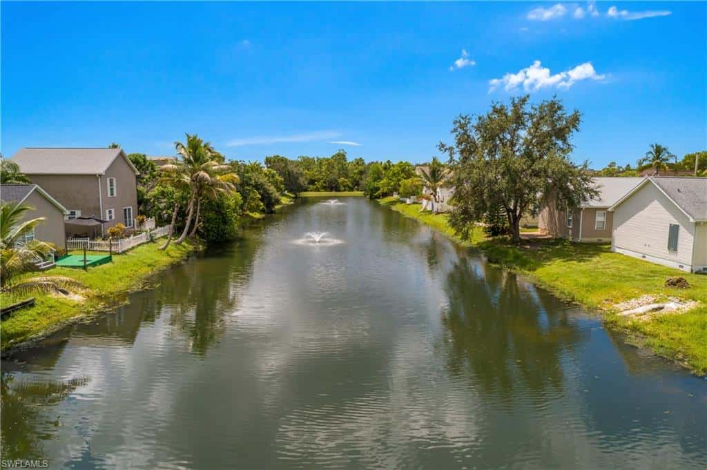 538 Leawood Cir, Naples, photo 45