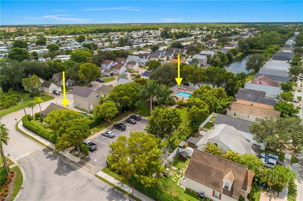 538 Leawood Cir, Naples, photo 37