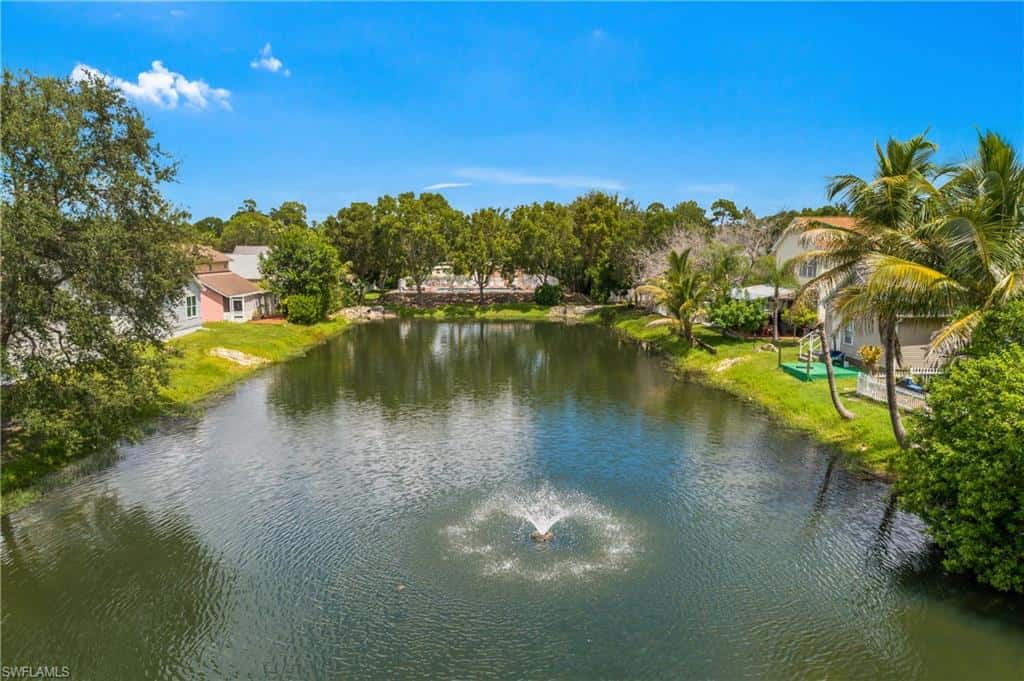 538 Leawood Cir, Naples, photo 44