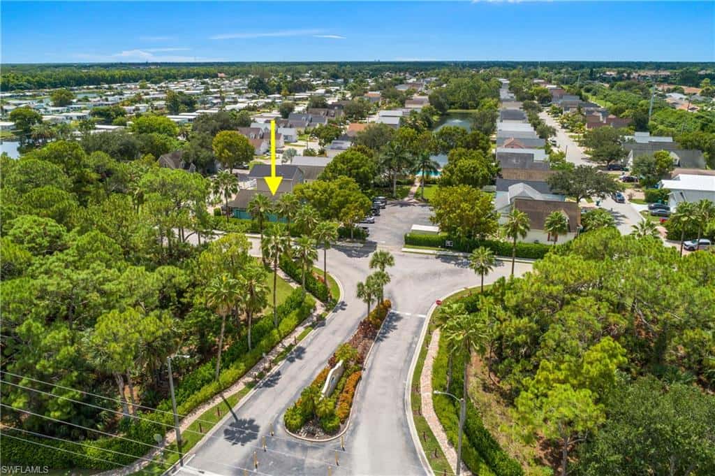 538 Leawood Cir, Naples, photo 35