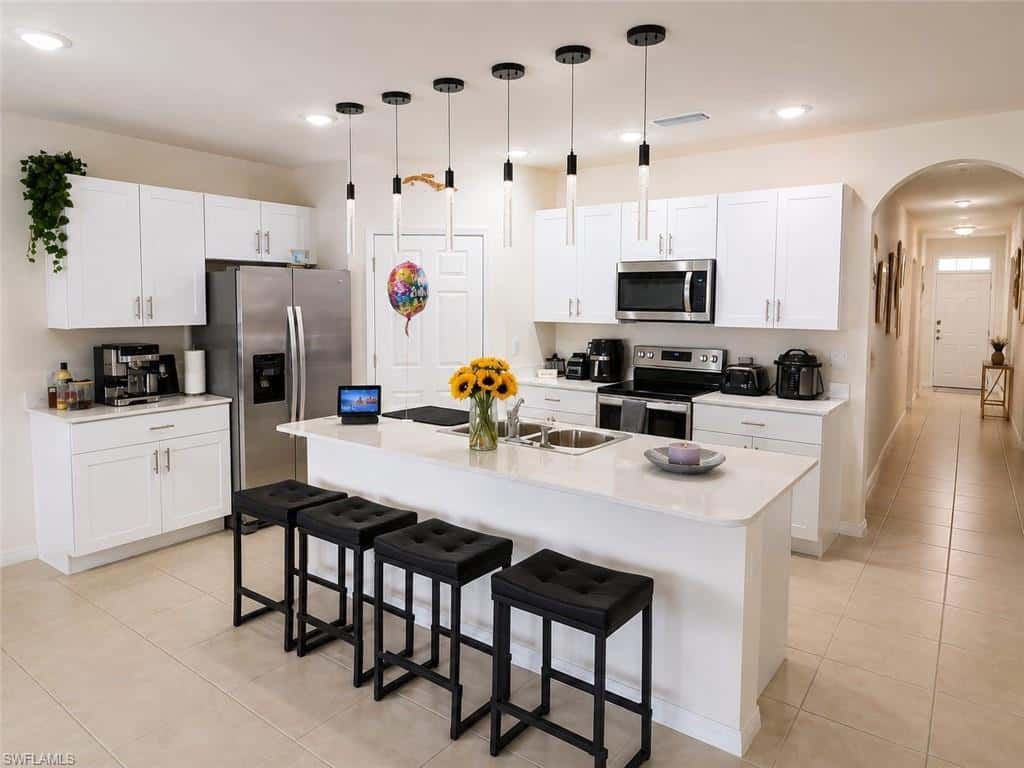 1702 Embers Pkwy, Cape Coral, photo 7