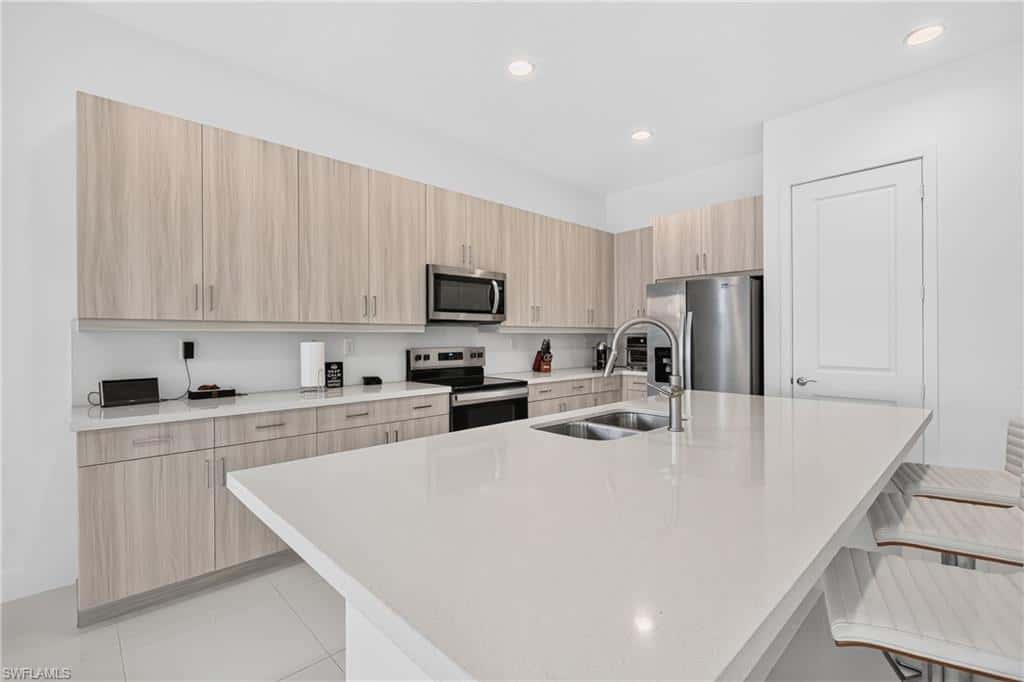 5043 Ofanto Ln, Ave Maria, photo 13
