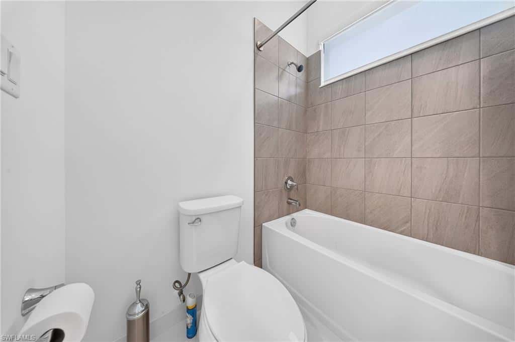 5043 Ofanto Ln, Ave Maria, photo 31