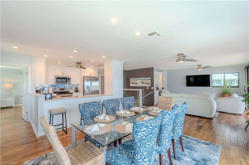 205 Bayview Ave, Fort Myers Beach, photo 19