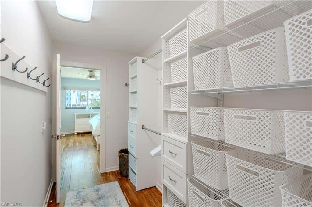 205 Bayview Ave, Fort Myers Beach, photo 25