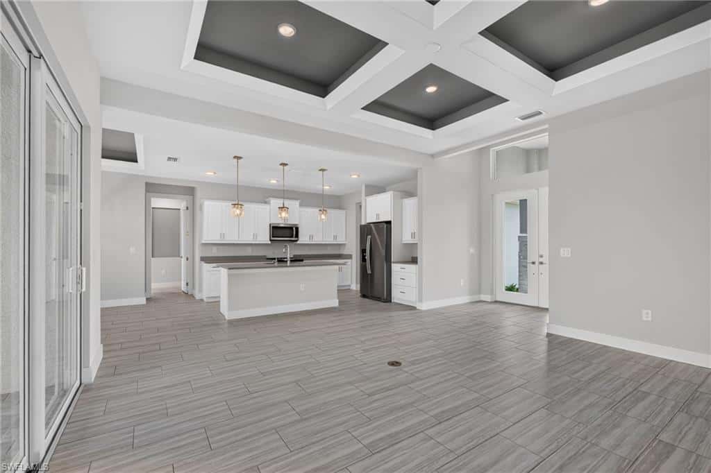 913 33rd Pl, Cape Coral, photo 17
