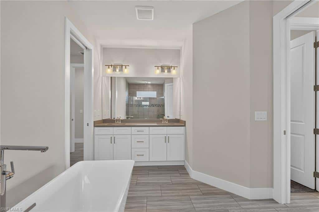 913 33rd Pl, Cape Coral, photo 26