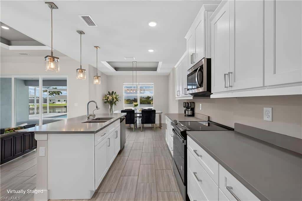 913 33rd Pl, Cape Coral, photo 10