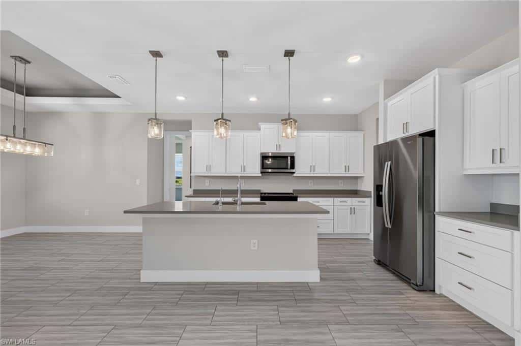 913 33rd Pl, Cape Coral, photo 19