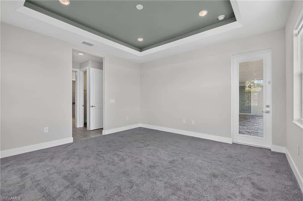 913 33rd Pl, Cape Coral, photo 21