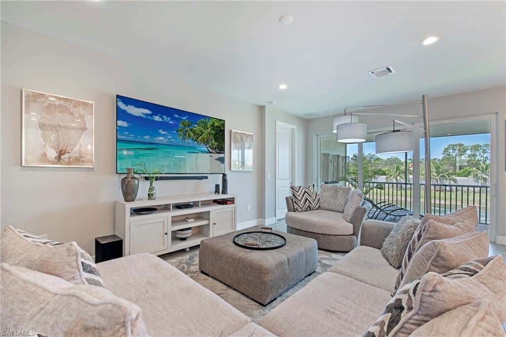 2555 Seychelles Dr #407, Naples, photo 6