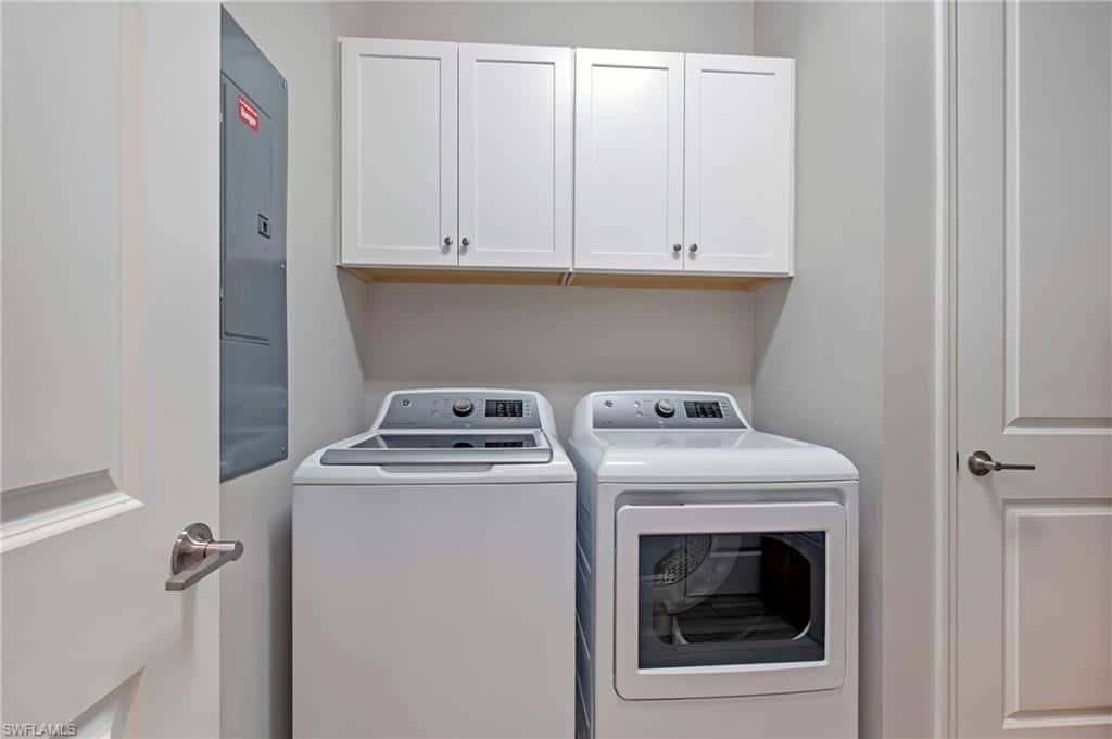 2555 Seychelles Dr #407, Naples, photo 36