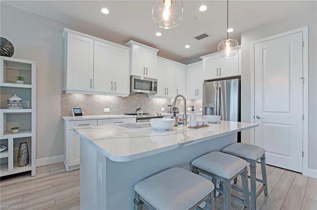 2555 Seychelles Dr #407, Naples, photo 11
