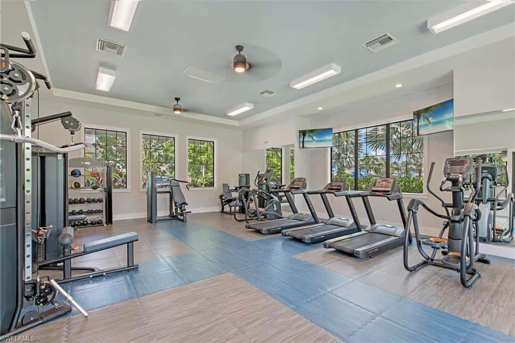 2555 Seychelles Dr #407, Naples, photo 39