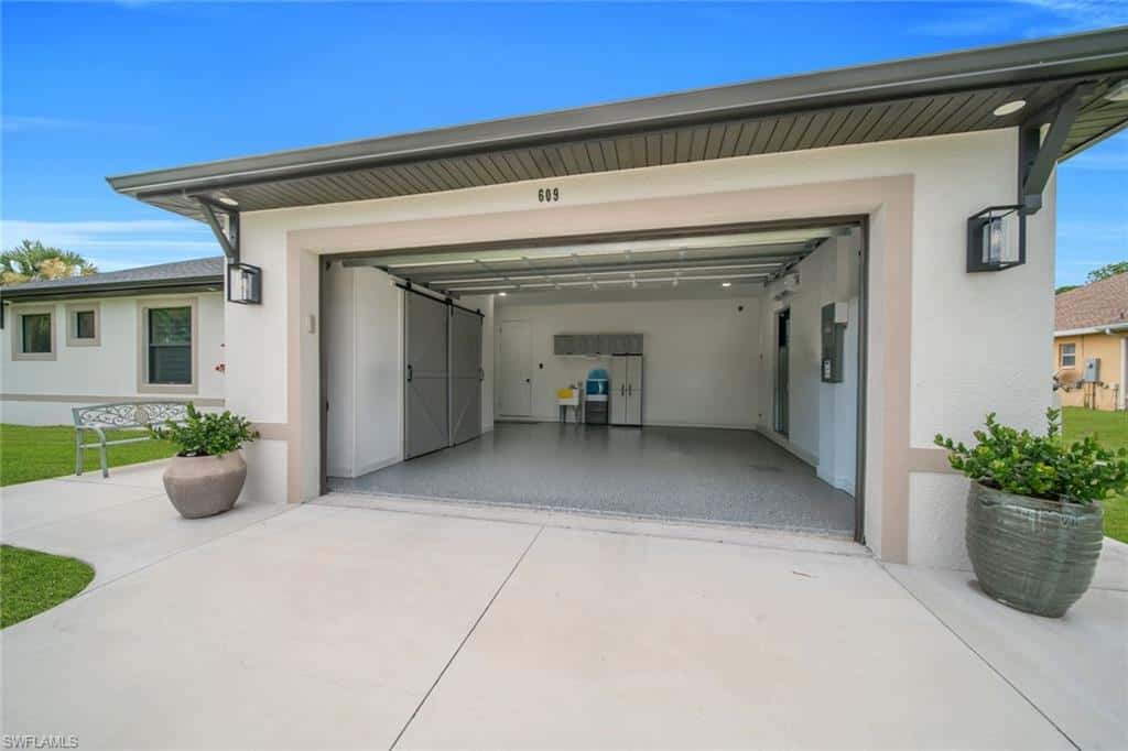 609 Clayton Ave, Lehigh Acres, photo 33
