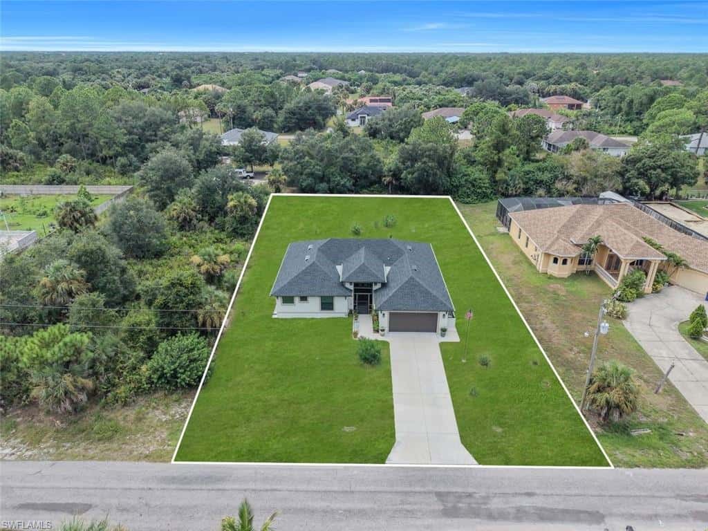 609 Clayton Ave, Lehigh Acres, photo 37