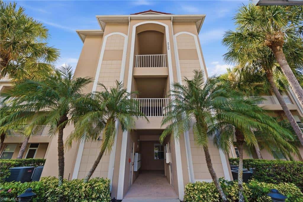 2720 Cypress Trace Cir #2915, Naples, photo 12