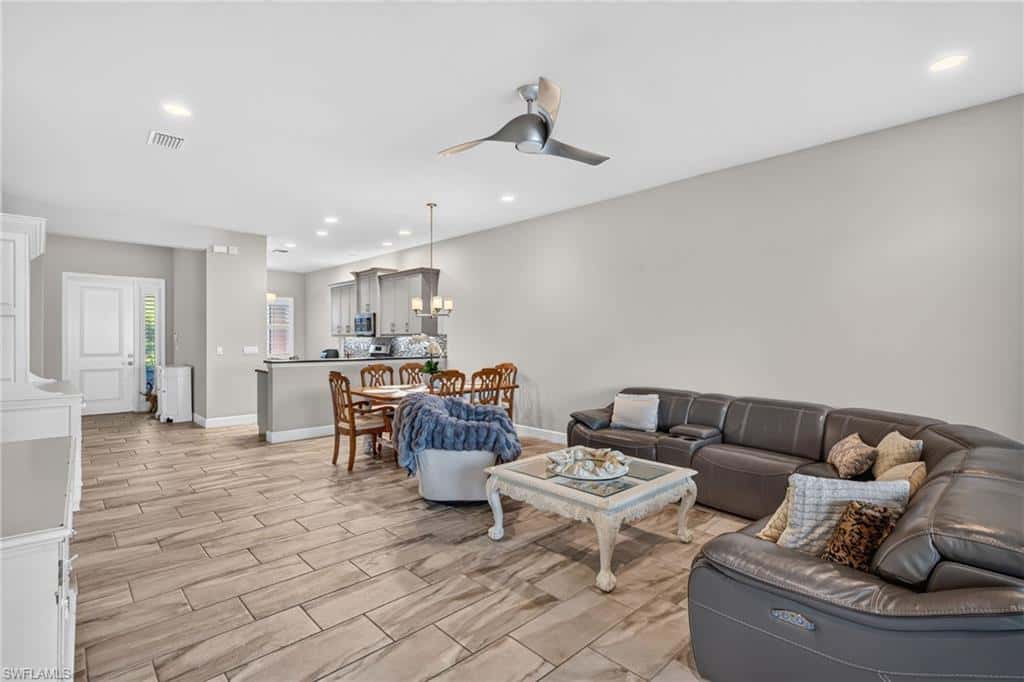 28405 Abruzzo Dr, Bonita Springs, photo 9