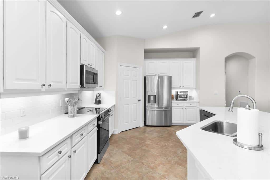 1286 Rialto Way #9-202, Naples, photo 8