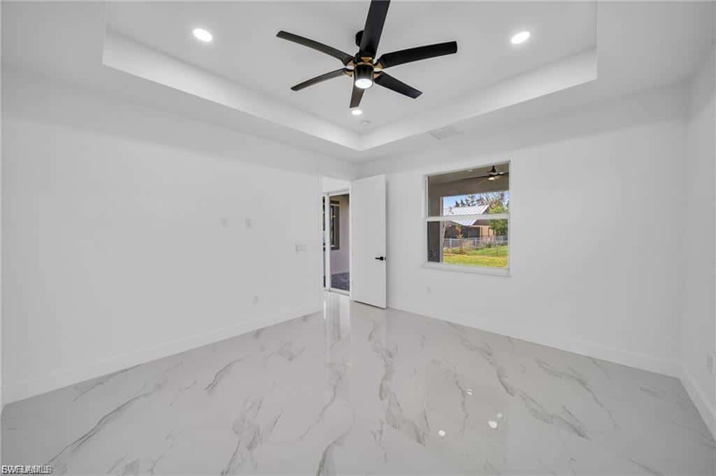 427 21st Ter, Cape Coral, photo 32