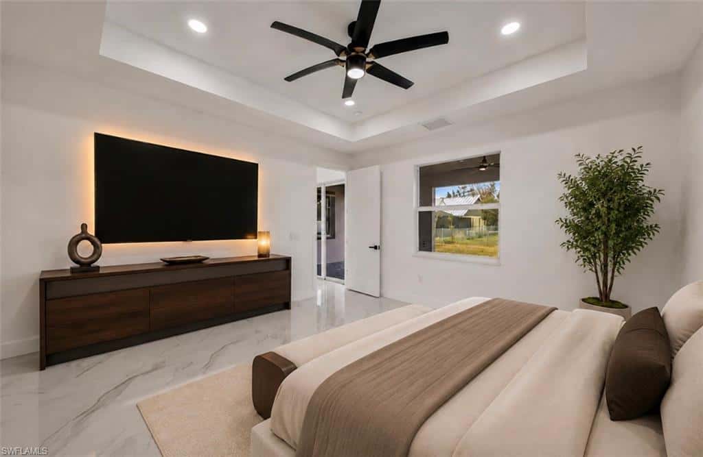427 21st Ter, Cape Coral, photo 9