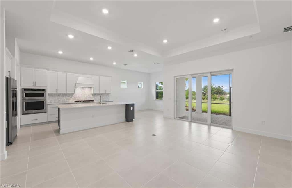12408 Basalt Ln, Alva, photo 16