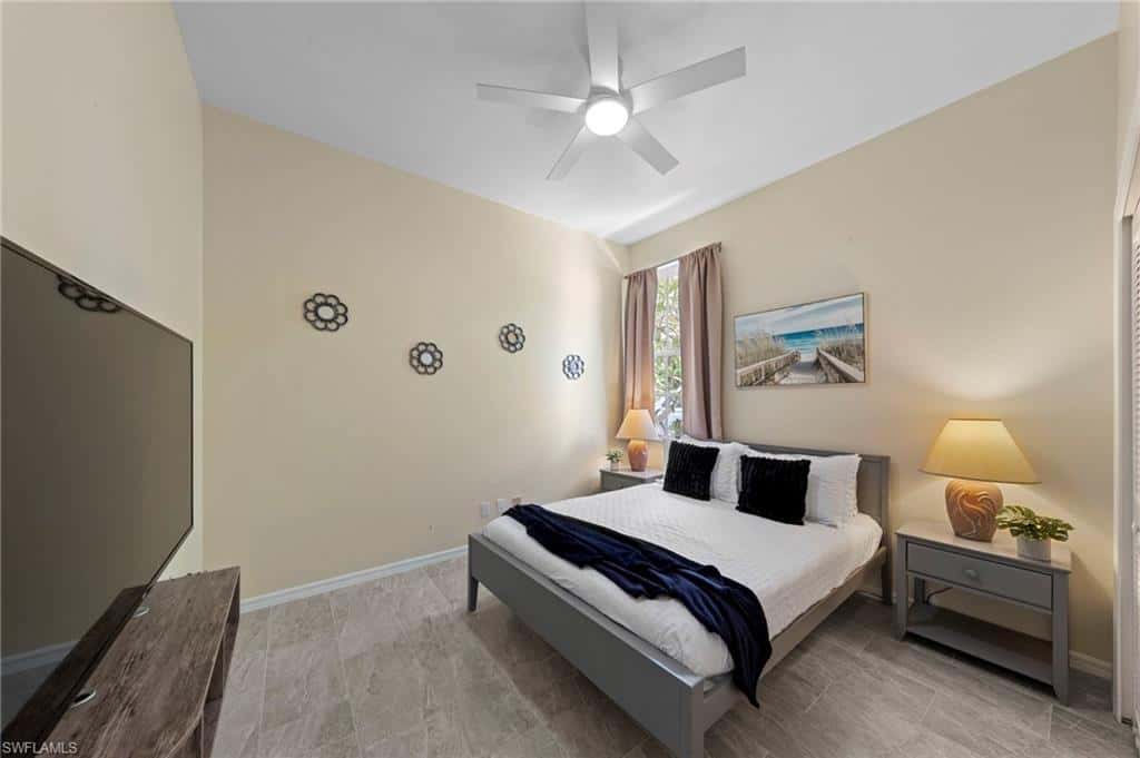1896 Piccadilly Circus, Naples, photo 16
