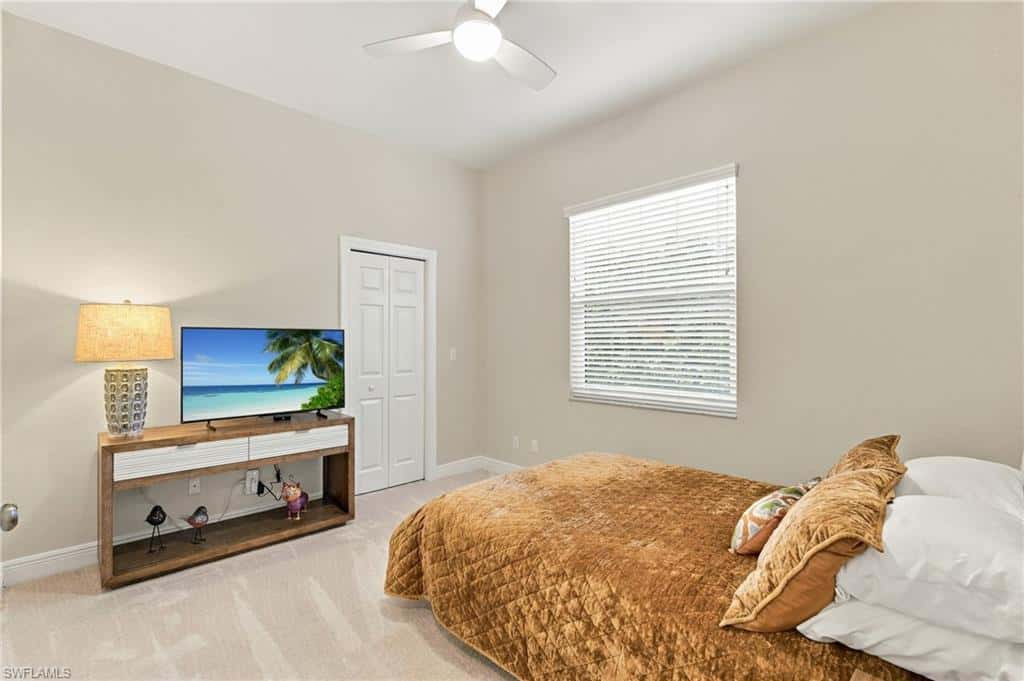 1124 Augusta Falls Way, Naples, photo 16