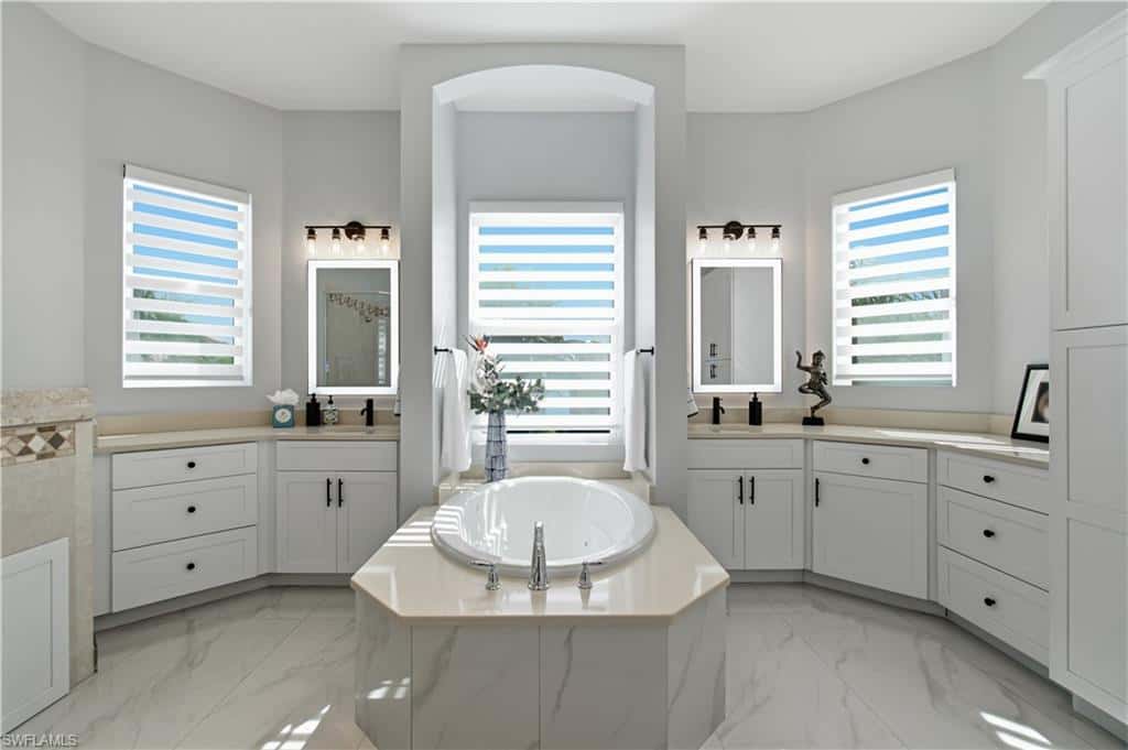207 San Mateo Dr, Bonita Springs, photo 23