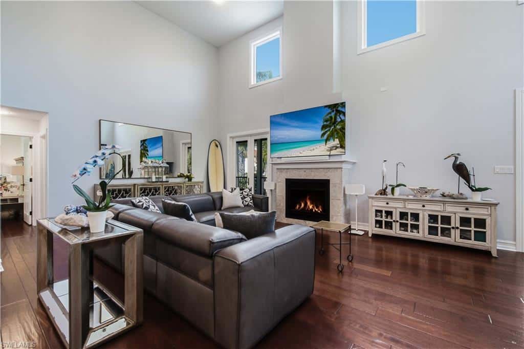 207 San Mateo Dr, Bonita Springs, photo 9
