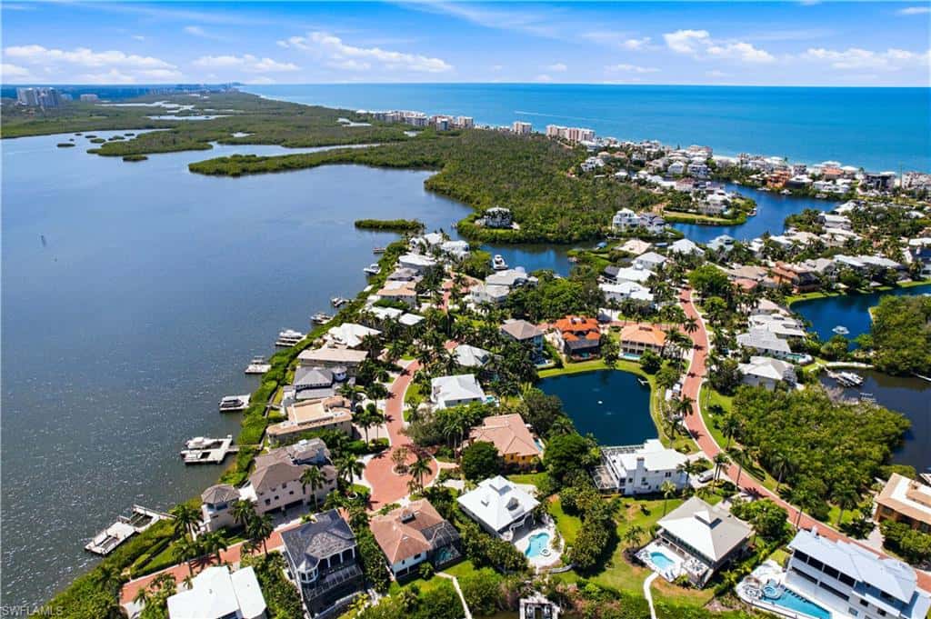 207 San Mateo Dr, Bonita Springs, photo 44