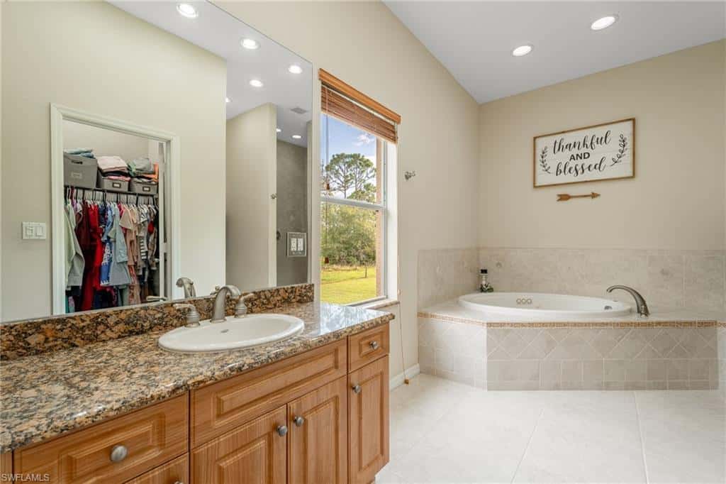 99 Trader Rd, Labelle, photo 22