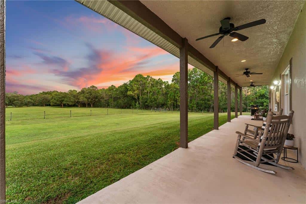 99 Trader Rd, Labelle, photo 4