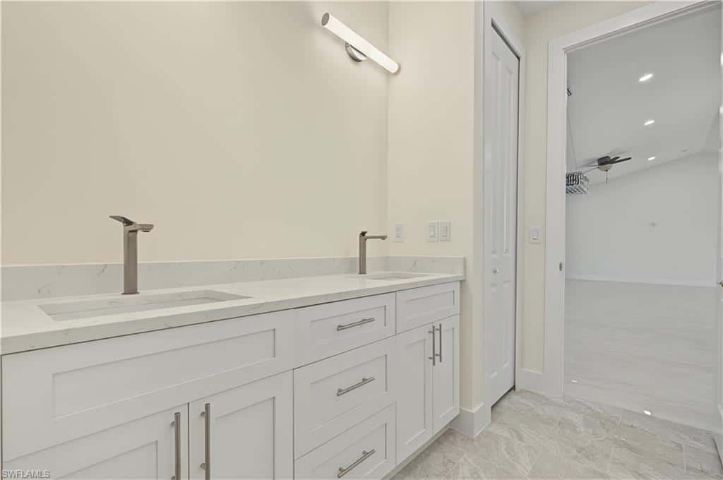 820 Lystra Ave, Fort Myers, photo 30