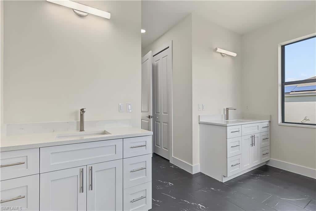 820 Lystra Ave, Fort Myers, photo 25