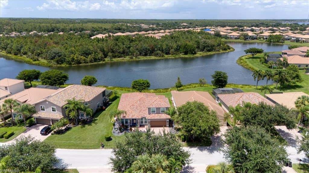 20458 Torre Del Lago St, Estero, photo 4