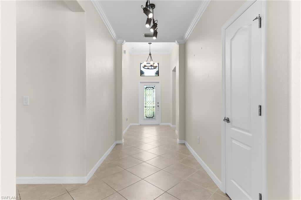 11068 Cherry Laurel Dr, Fort Myers, photo 5