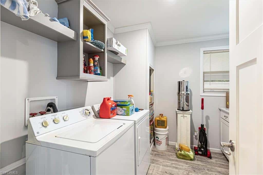 585 Cape Florida Ln, Naples, photo 20
