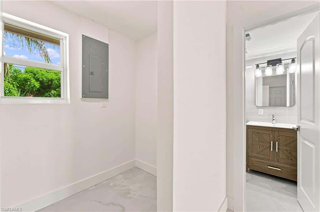 5341 Martin St, Naples, photo 22
