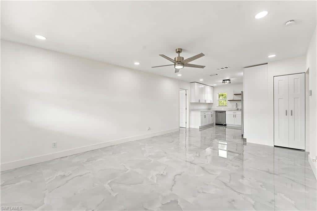 5341 Martin St, Naples, photo 7