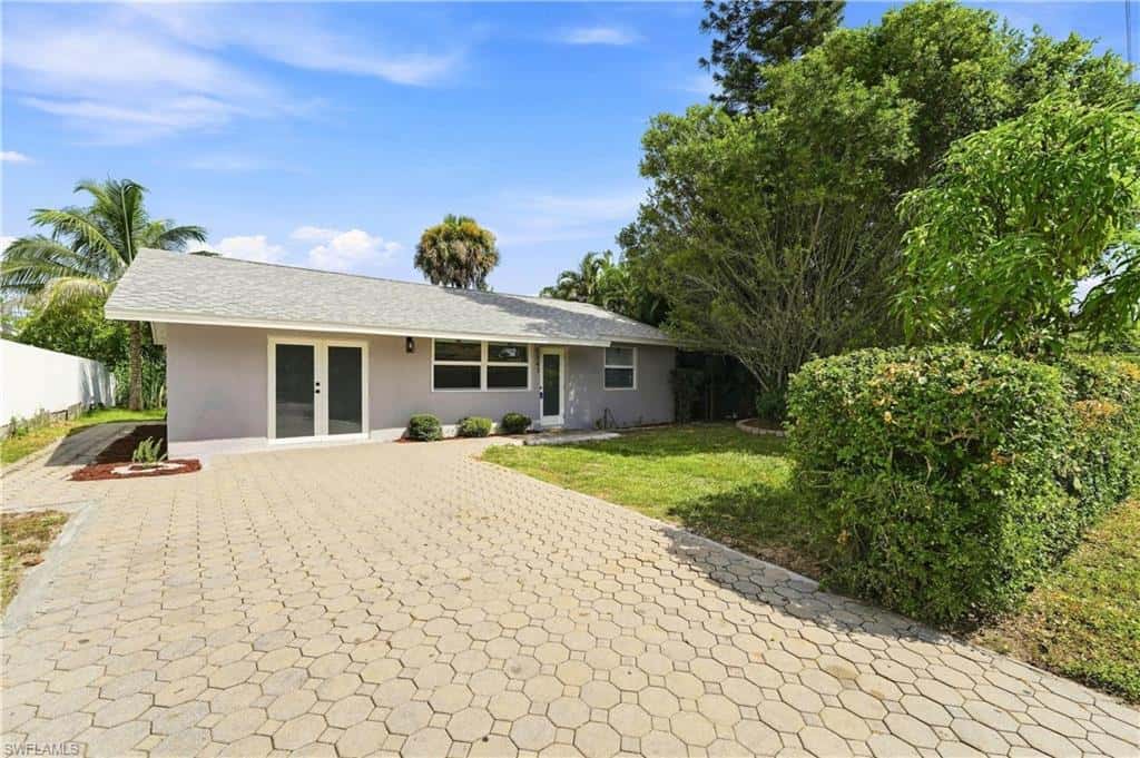 5341 Martin St, Naples, photo 5