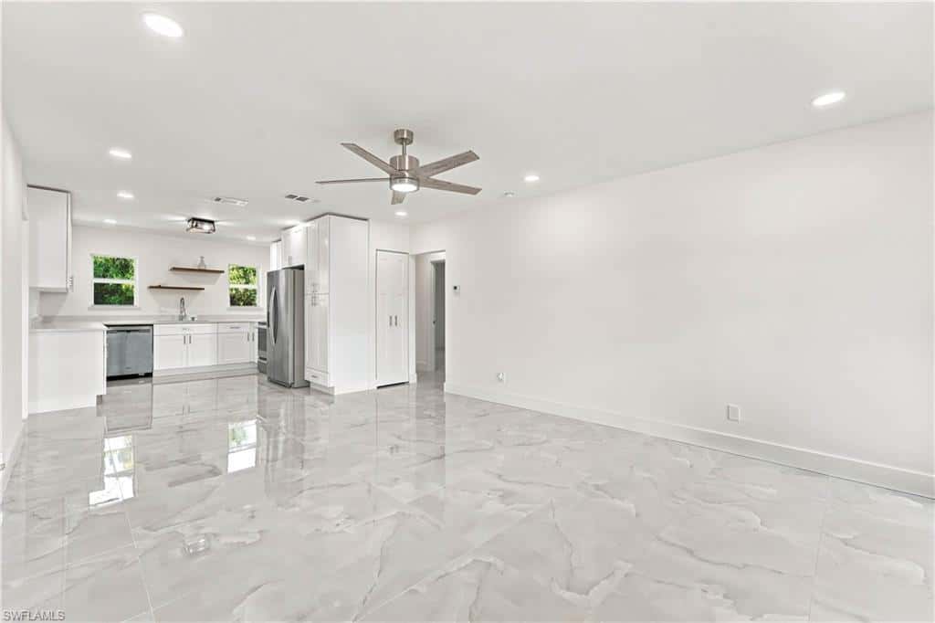5341 Martin St, Naples, photo 8