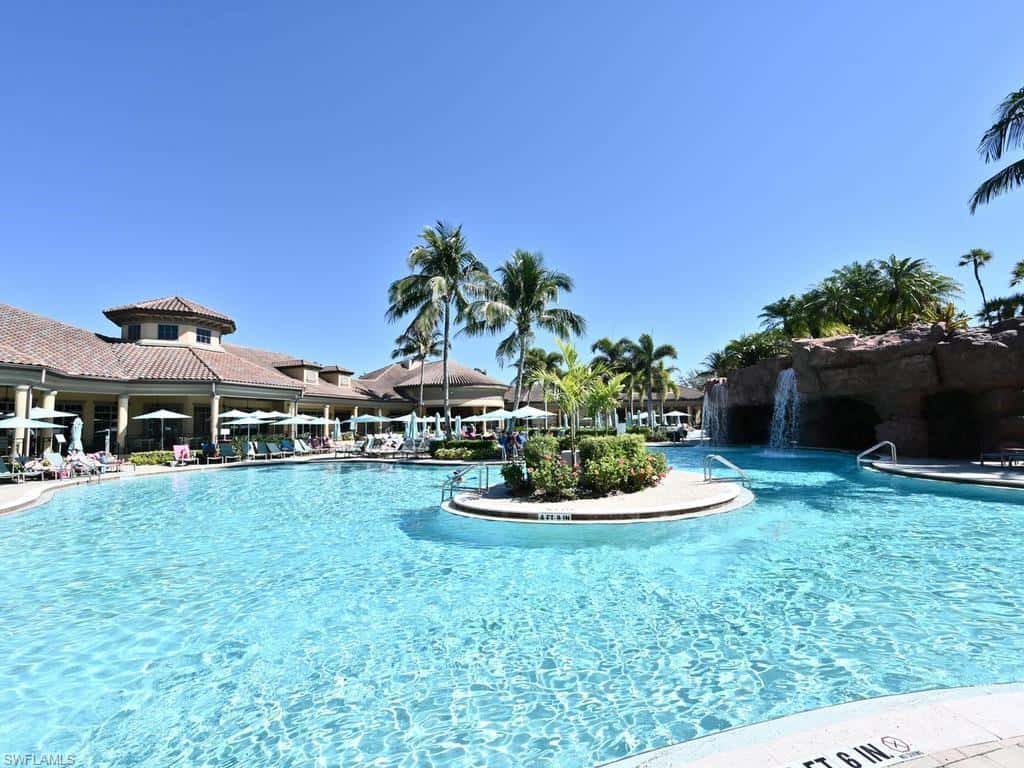 7877 Hawthorne Dr #102, Naples, photo 43