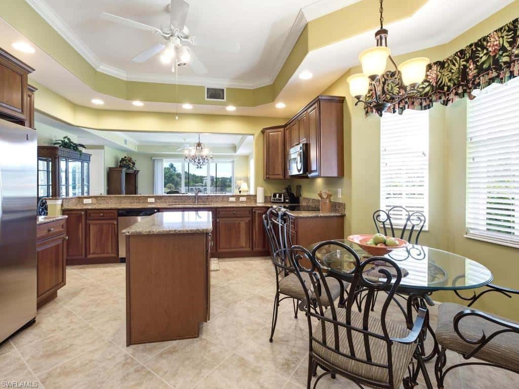 7877 Hawthorne Dr #102, Naples, photo 12