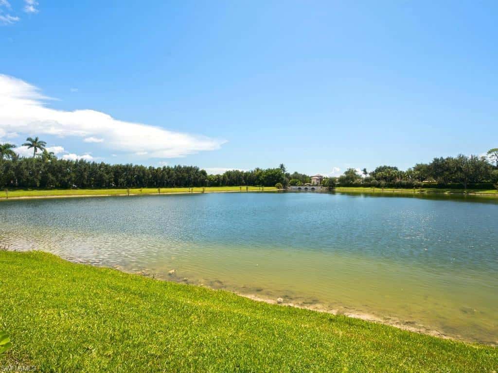 7877 Hawthorne Dr #102, Naples, photo 28