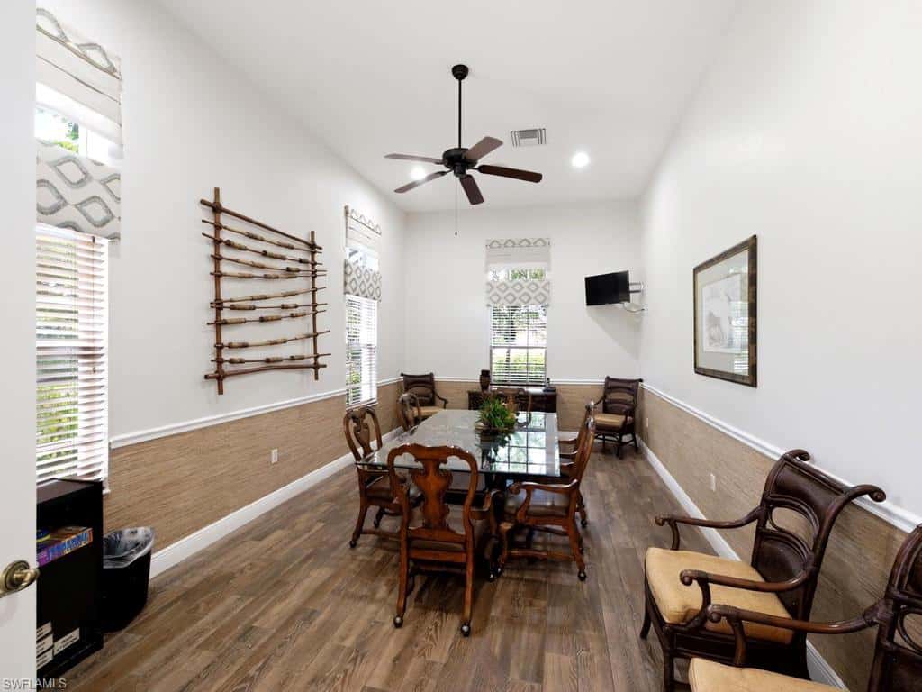 7877 Hawthorne Dr #102, Naples, photo 37