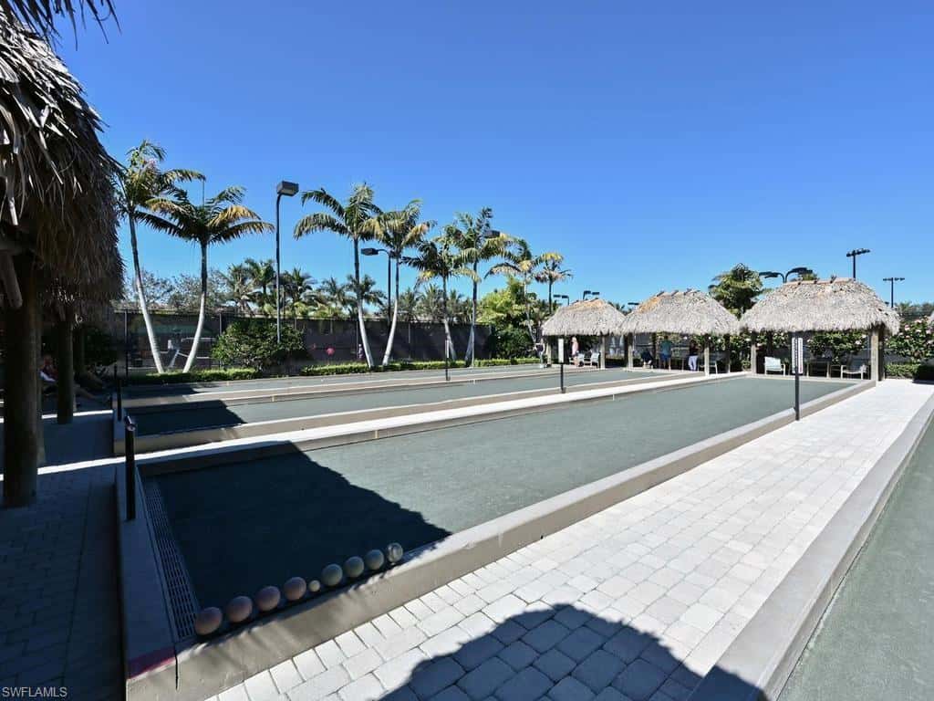 7877 Hawthorne Dr #102, Naples, photo 48