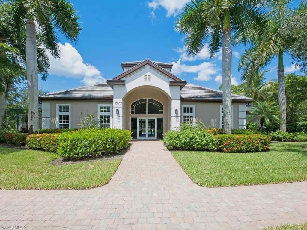 7877 Hawthorne Dr #102, Naples, photo 31