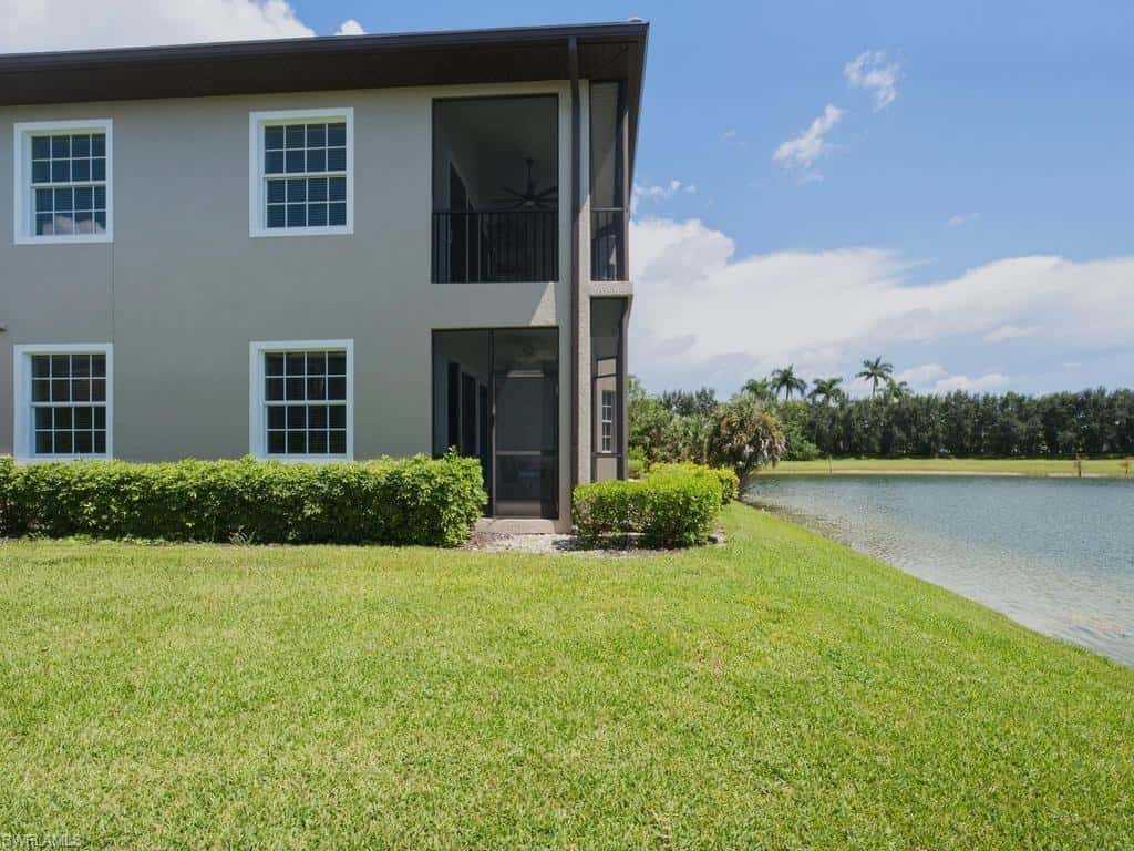 7877 Hawthorne Dr #102, Naples, photo 29