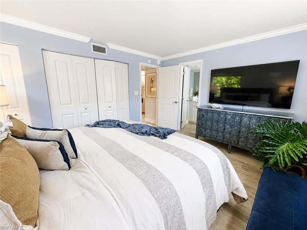 960 7th St #103, Naples, photo 9